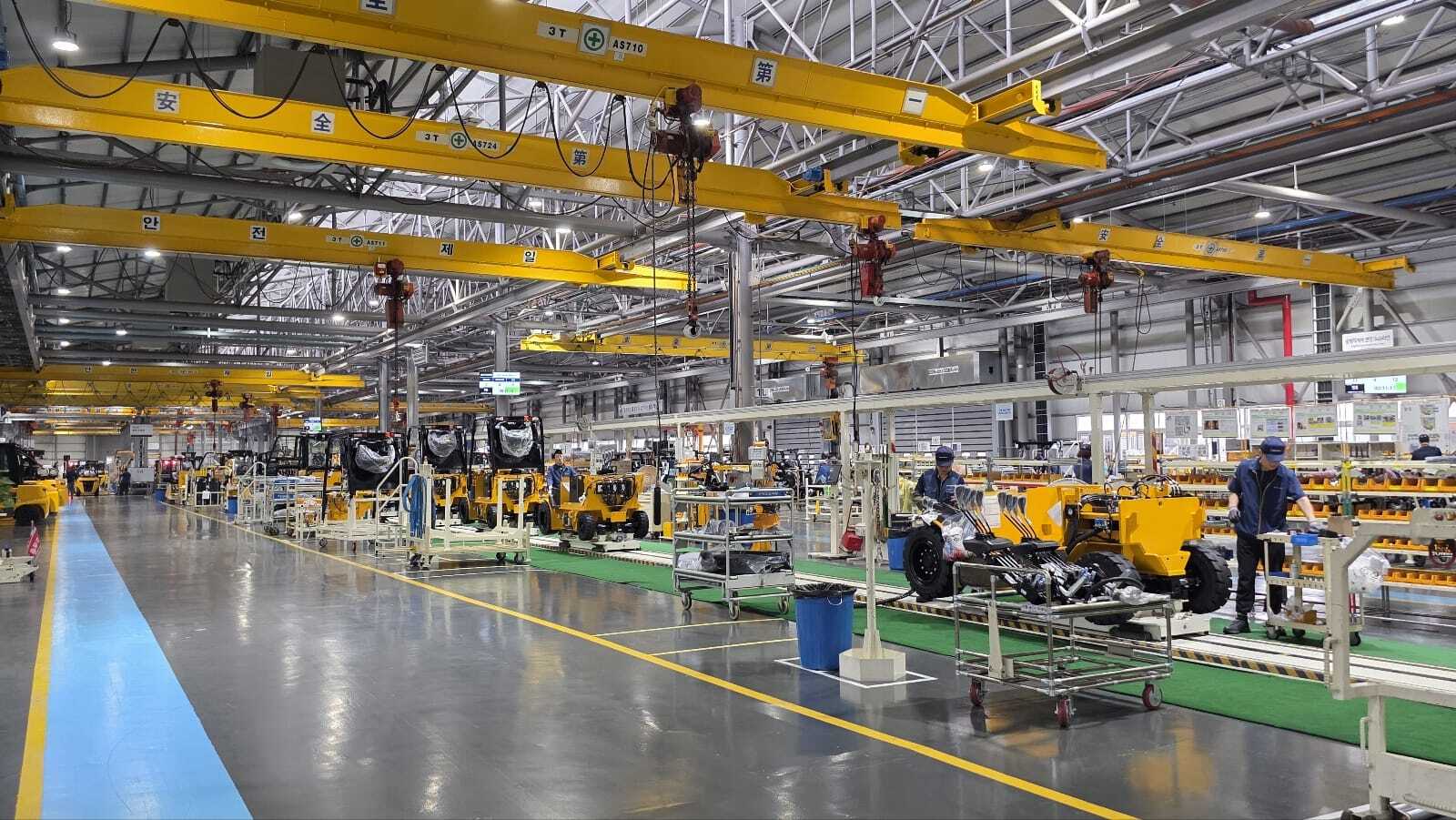 Hyundai Material Handling Manufacturing
