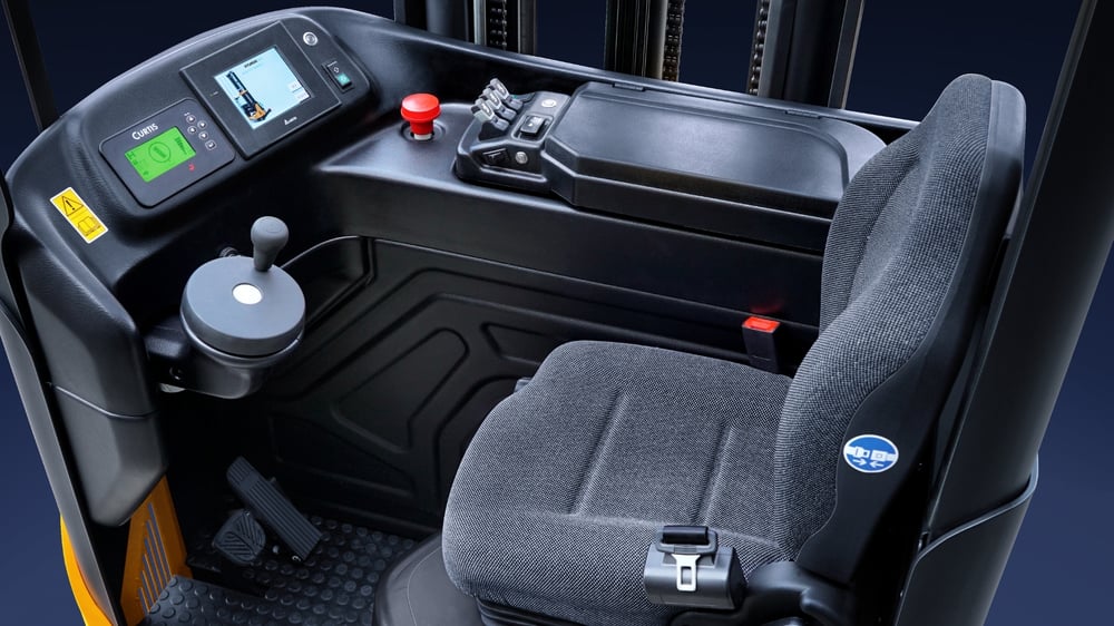 Hyundai 16BRJ-9B — reachtruck 1600 kg detail 2