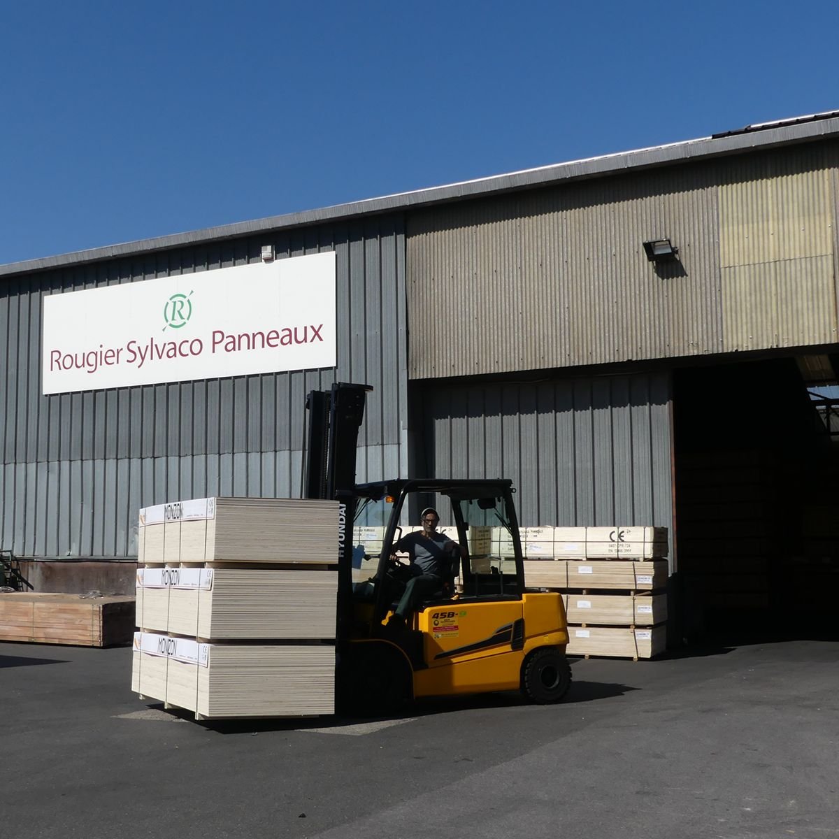 azur-hyundai-ROUGIER SYLVACO PANNEAUX-45b-9-forklift-low